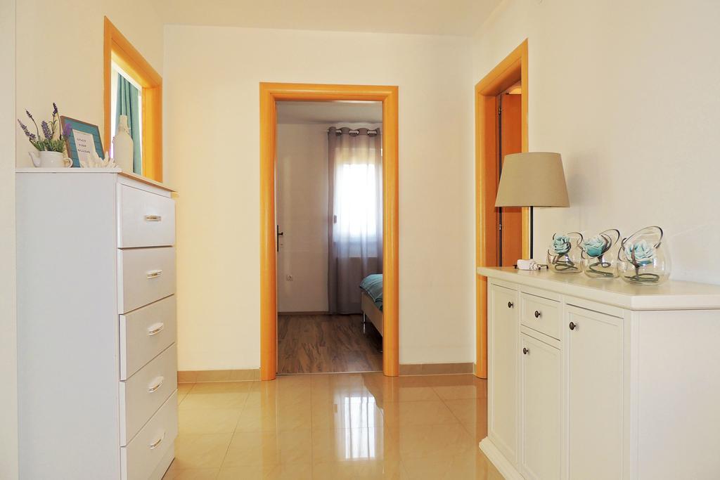 Private Accommodation Kirincic Vrh  Exterior photo